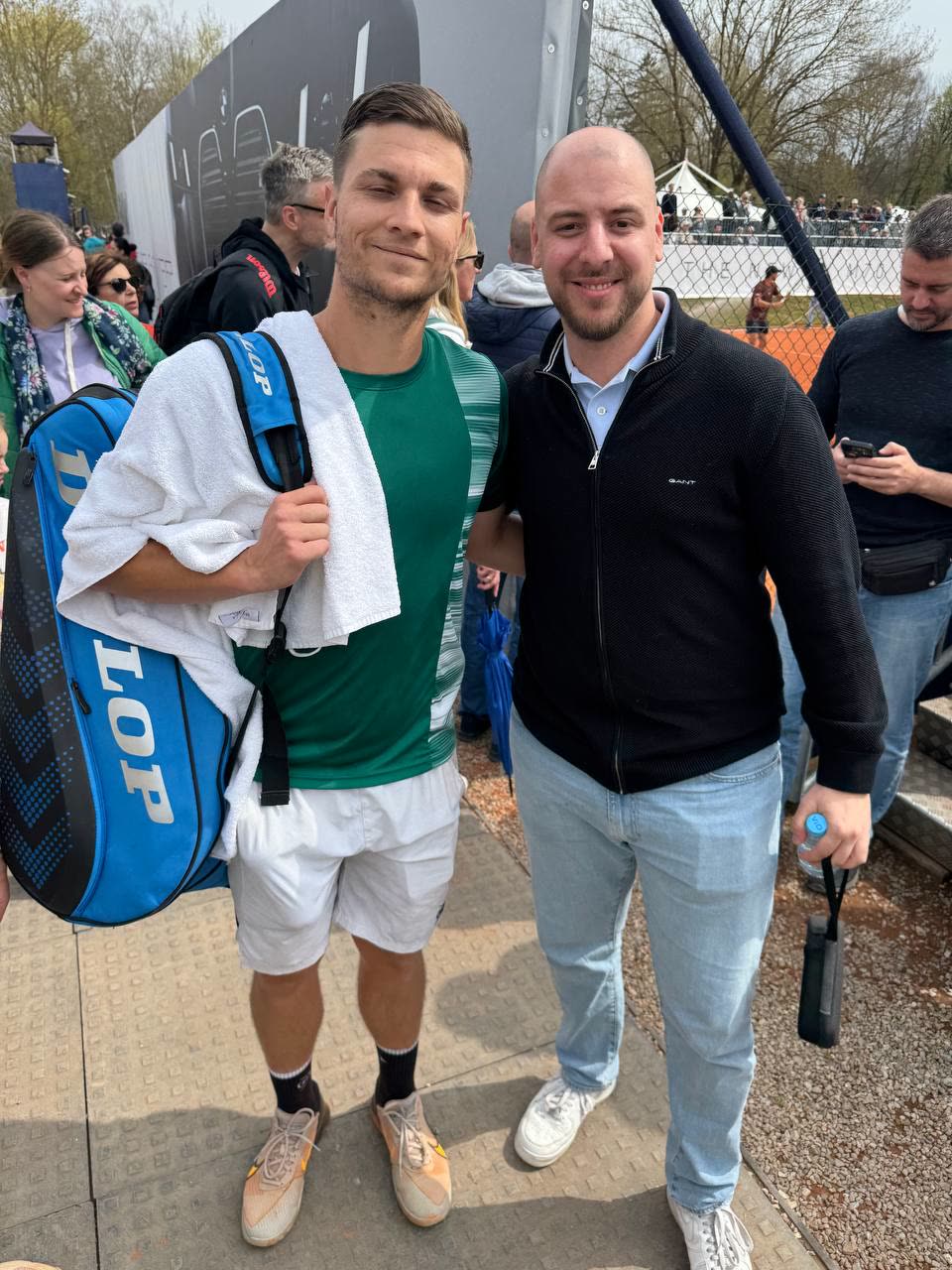 Bet4u founder with a tennis pro on tour